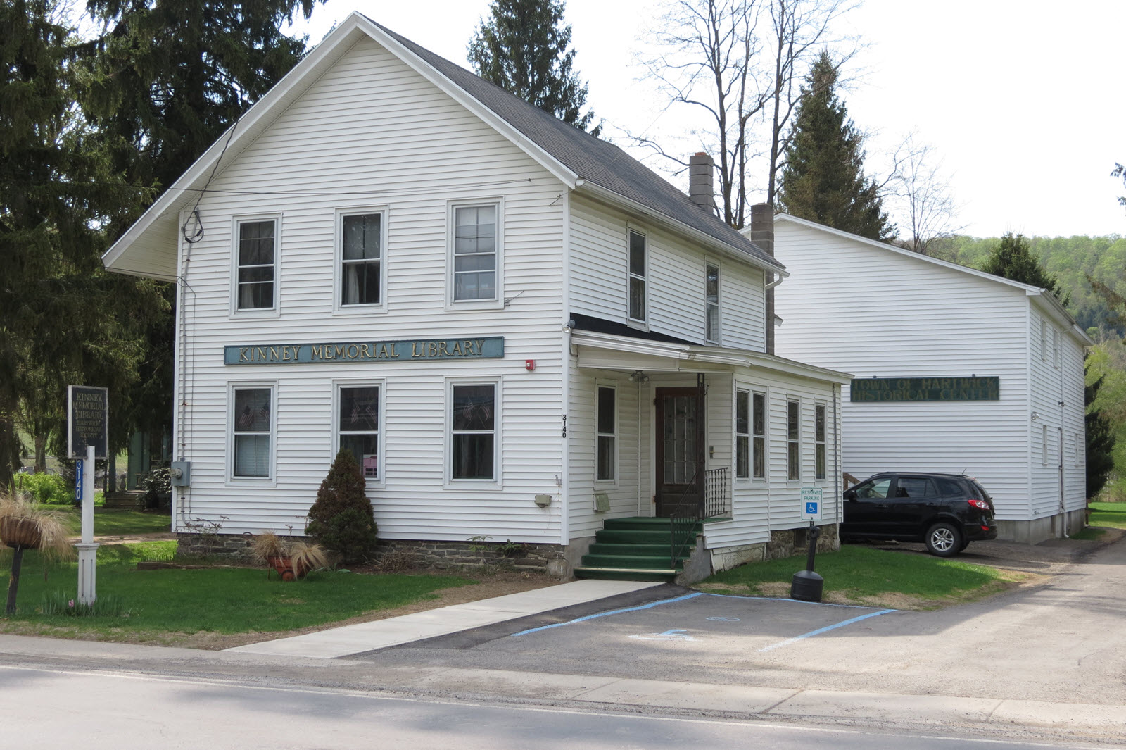 Kenny Memorial Library